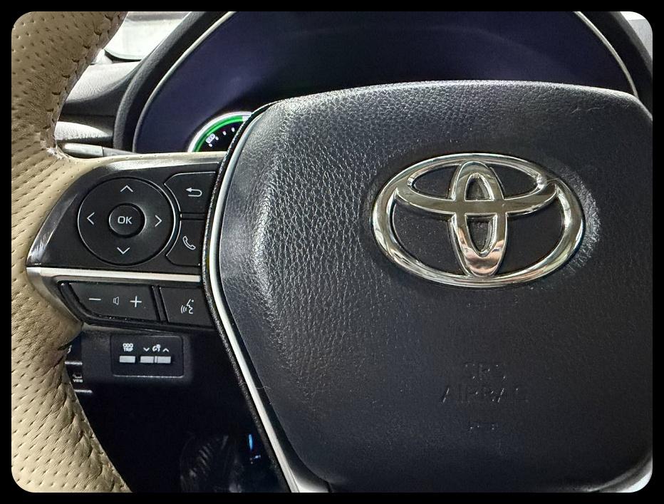 Toyota Avalon Hybrid  2019