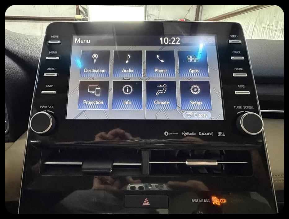 Toyota Avalon Hybrid  2019