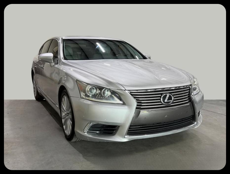Lexus LS 460  2013