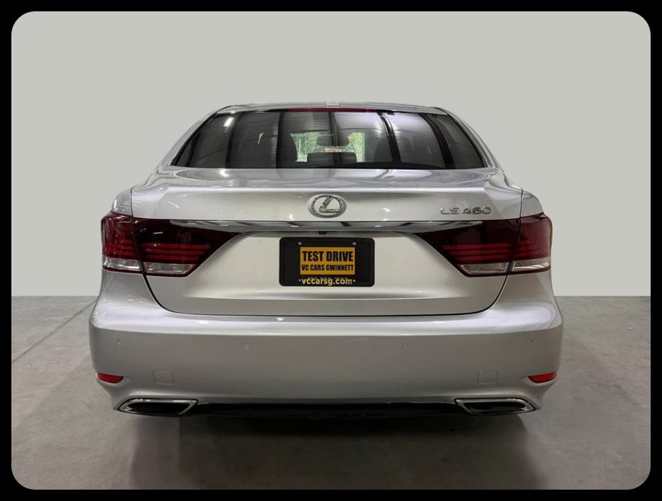Lexus LS 460  2013