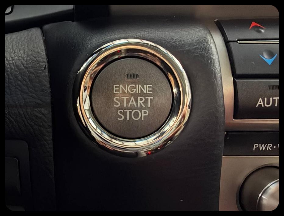 Lexus LS 460  2013