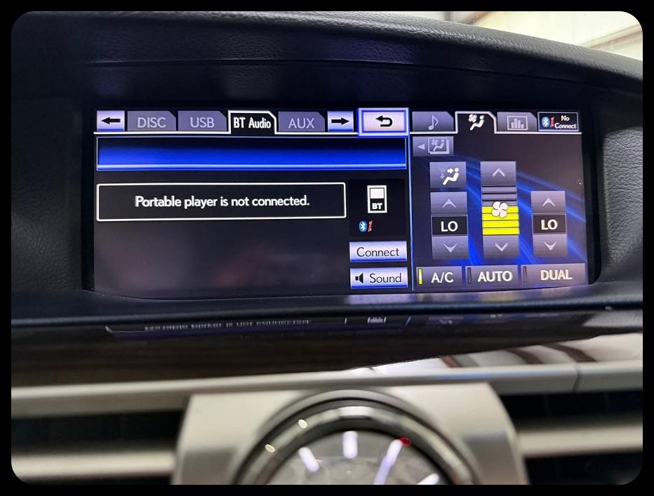 Lexus LS 460  2013