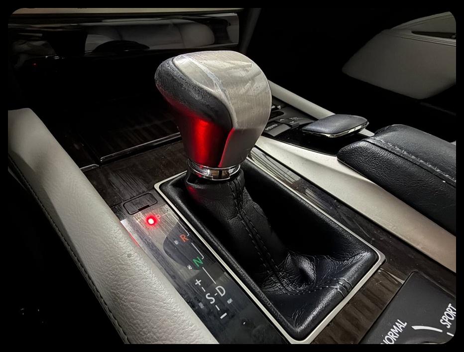 Lexus LS 460  2013