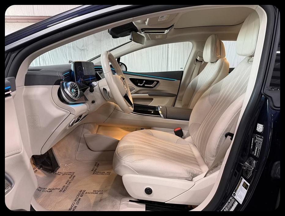 Mercedes-Benz EQS-Class  2022
