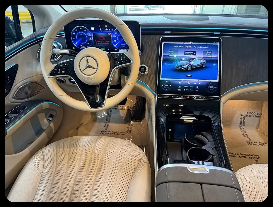 Mercedes-Benz EQS-Class  2022