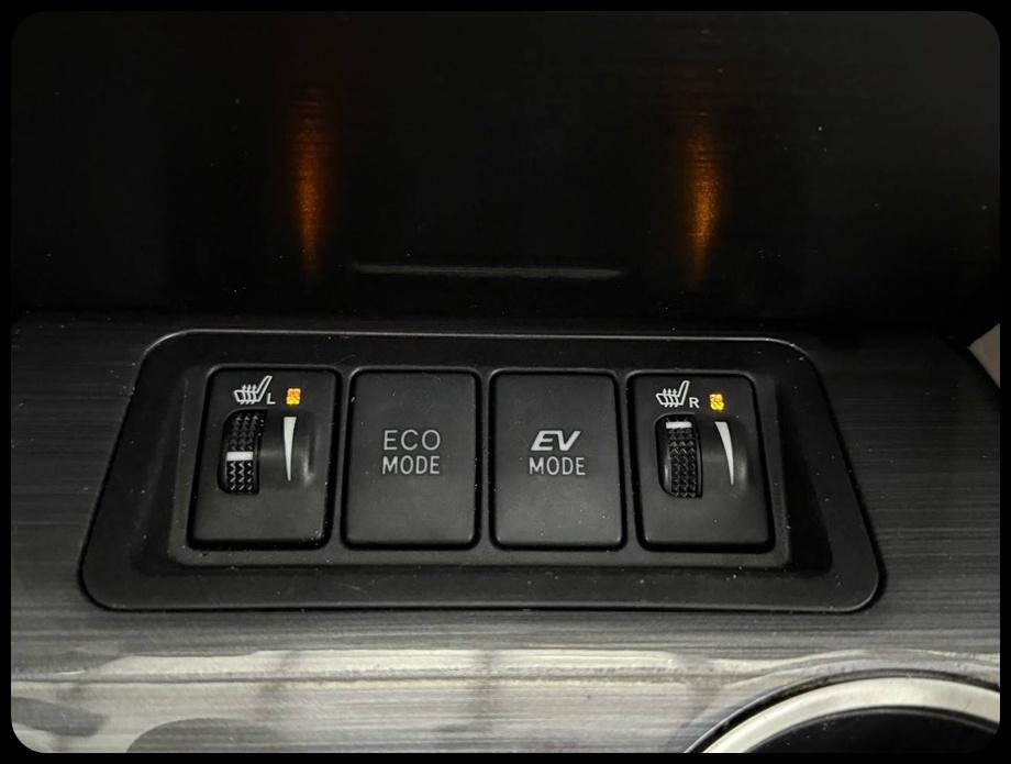 Toyota Camry photo 31