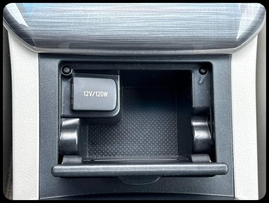 Toyota Camry photo 33