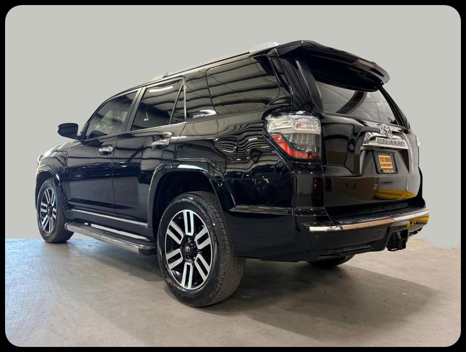 Toyota 4Runner photo 7