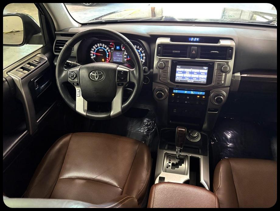 Toyota 4Runner photo 16