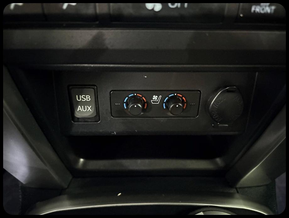 Toyota 4Runner photo 31