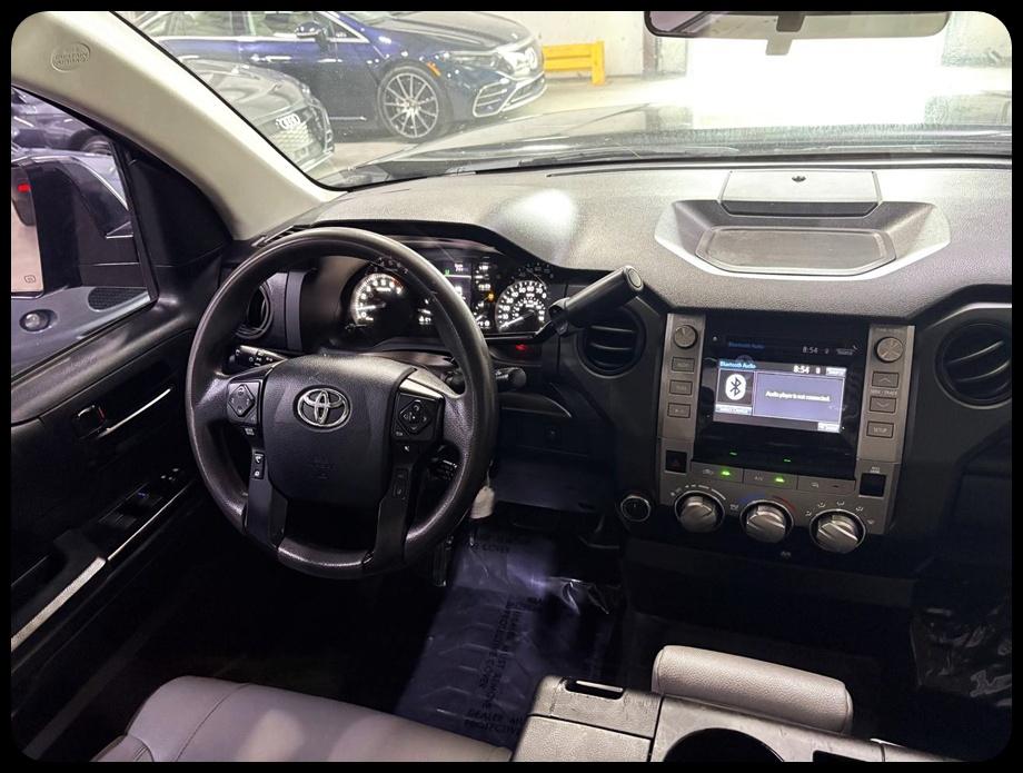 Toyota Tundra  2019