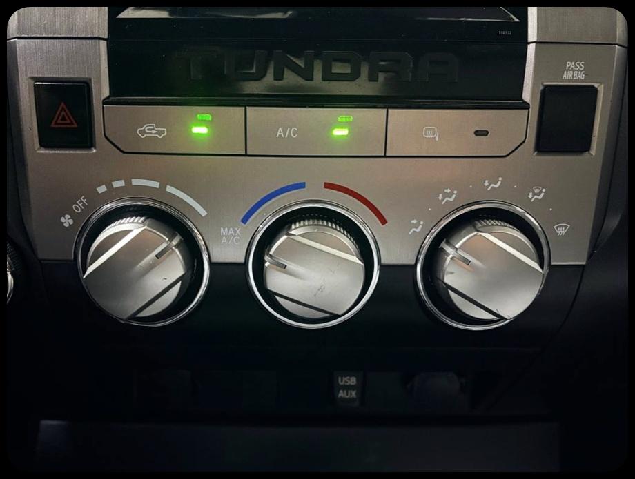 Toyota Tundra  2019