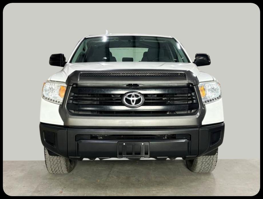 Toyota Tundra  2016