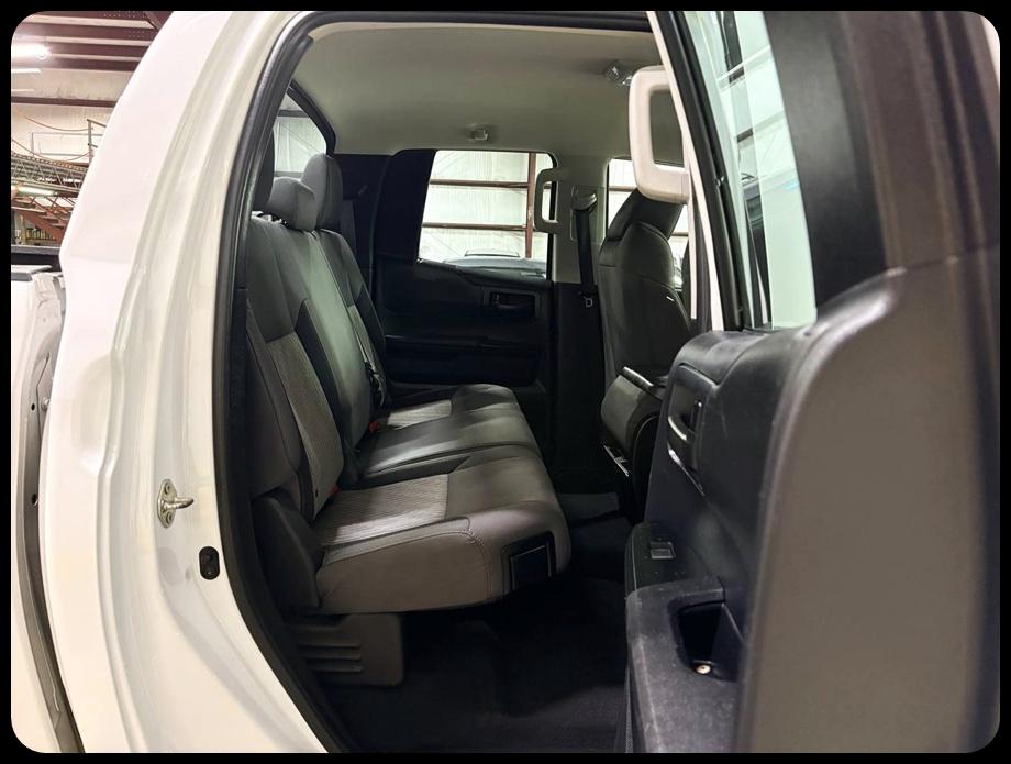 Toyota Tundra  2016