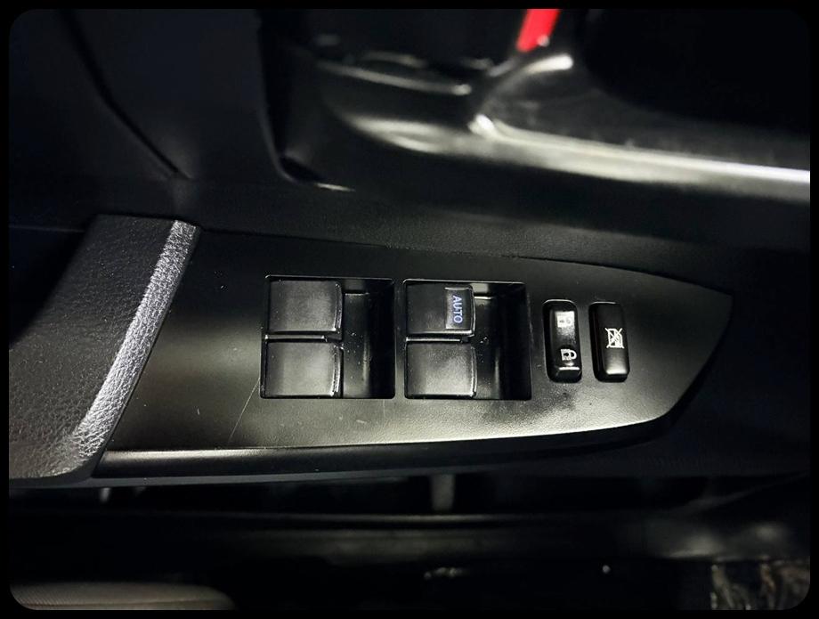 Toyota Tundra  2016