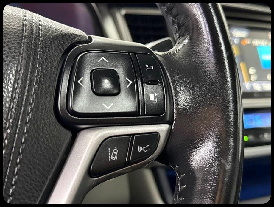 Toyota Highlander Hybrid Limited 2017