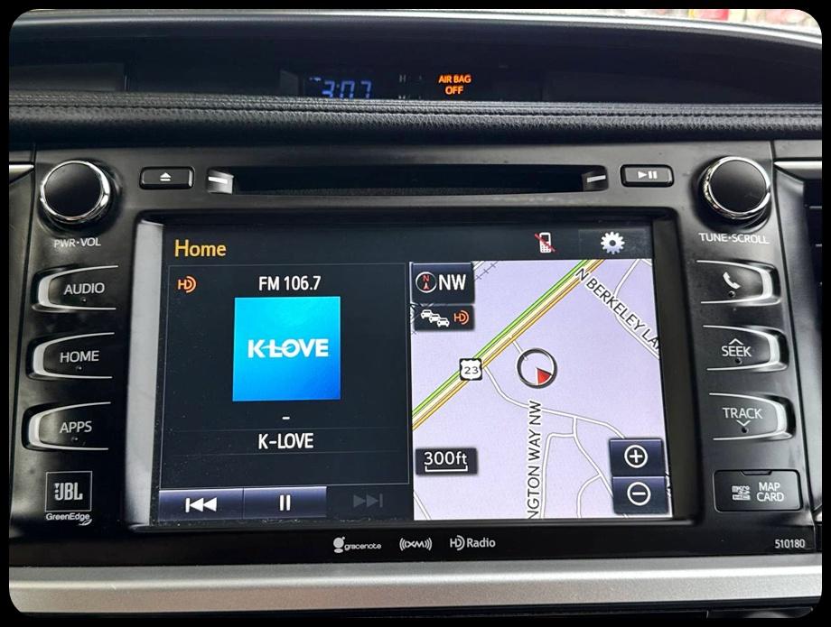Toyota Highlander Hybrid Limited 2017