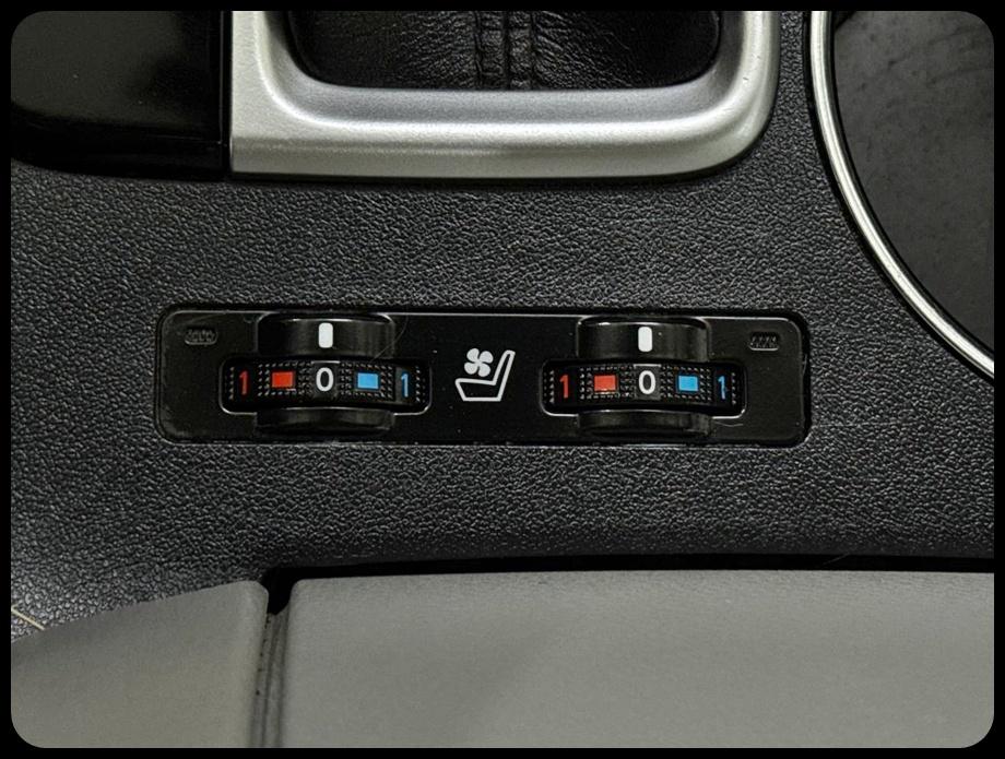 Toyota Highlander Hybrid Limited 2017