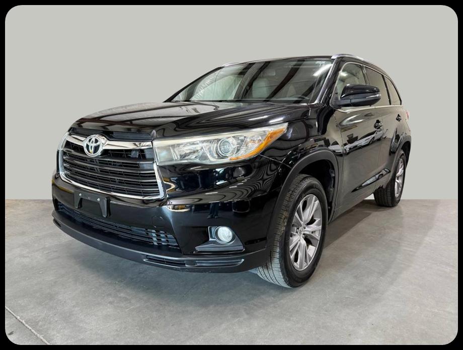 Toyota Highlander XLE 2015