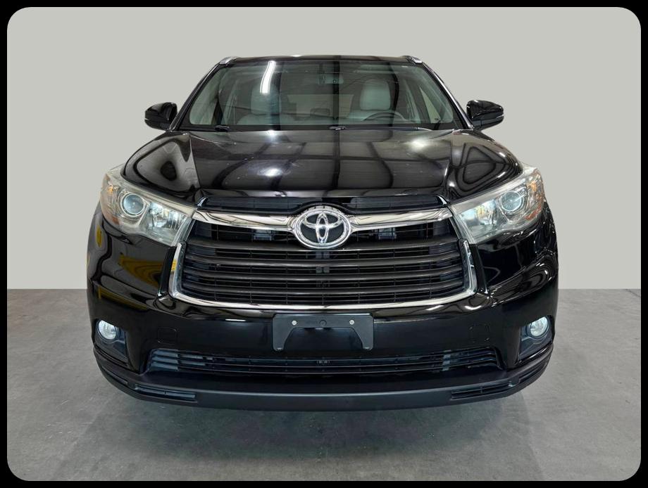 Toyota Highlander XLE 2015