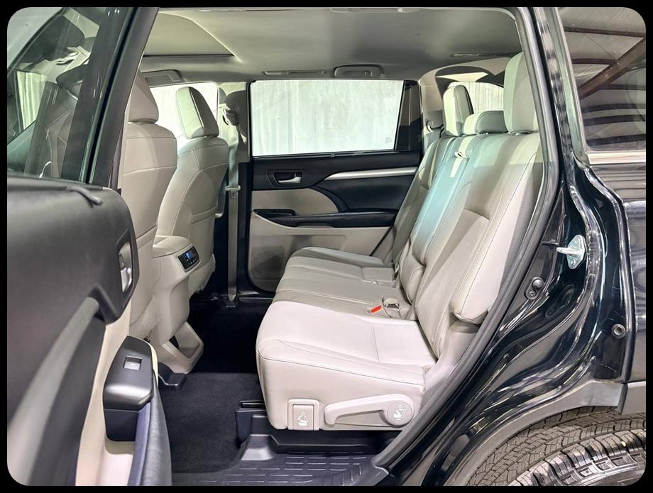 Toyota Highlander XLE 2015