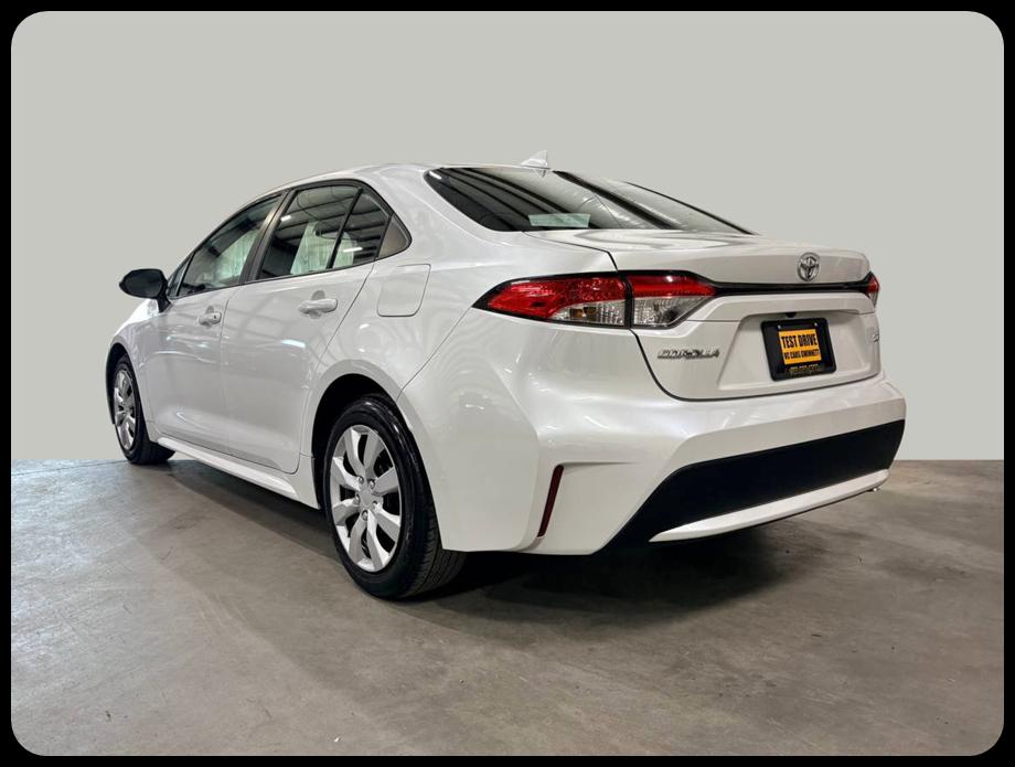 Toyota Corolla LE 2022