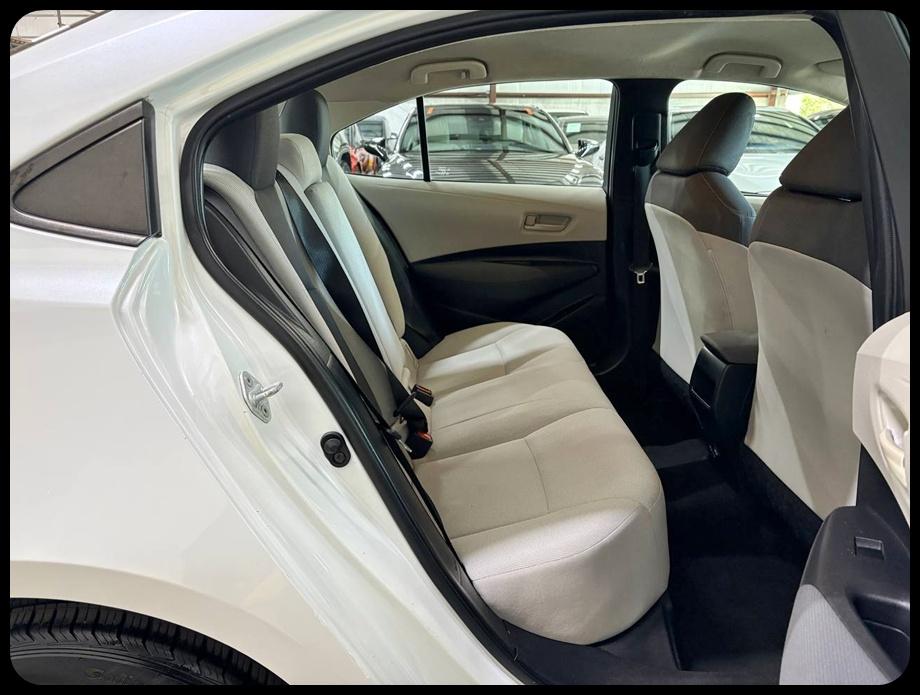 Toyota Corolla LE 2022