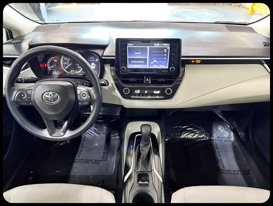 Toyota Corolla LE 2022