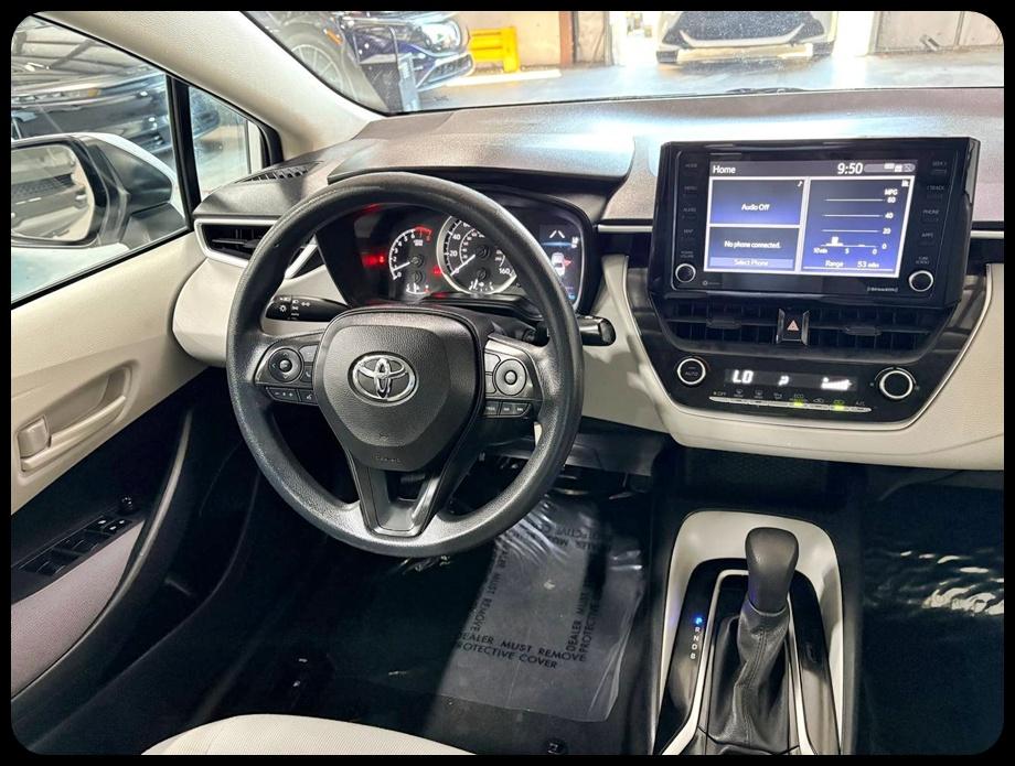 Toyota Corolla LE 2022