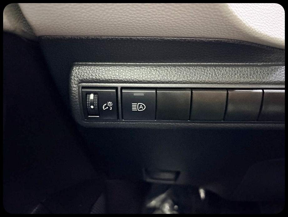 Toyota Corolla LE 2022