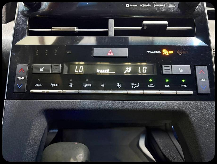 Toyota Avalon photo 28