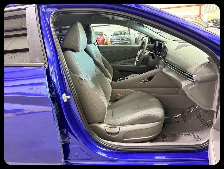 Hyundai Elantra SEL Sport 2025