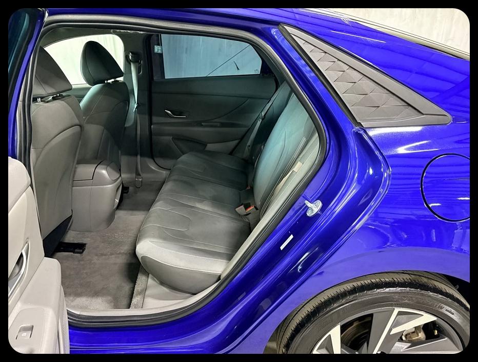 Hyundai Elantra SEL Sport 2025
