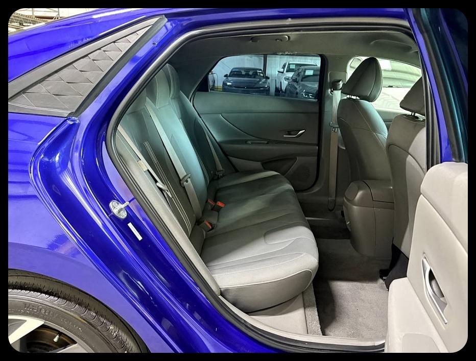 Hyundai Elantra SEL Sport 2025
