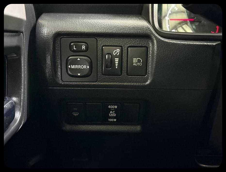 Toyota 4Runner photo 30
