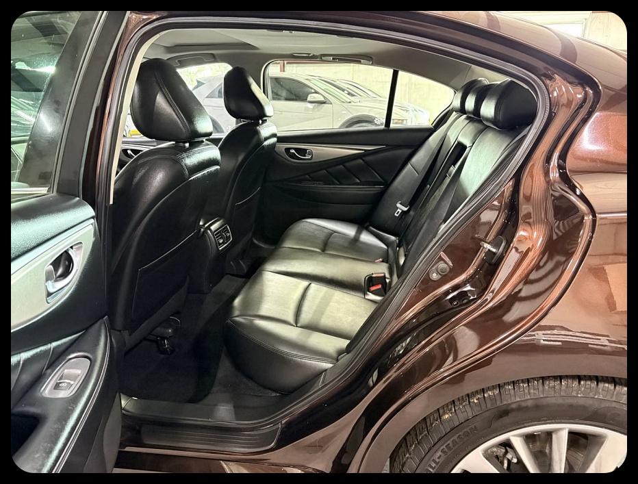 Infiniti Q50 3.0t LUXE 2020