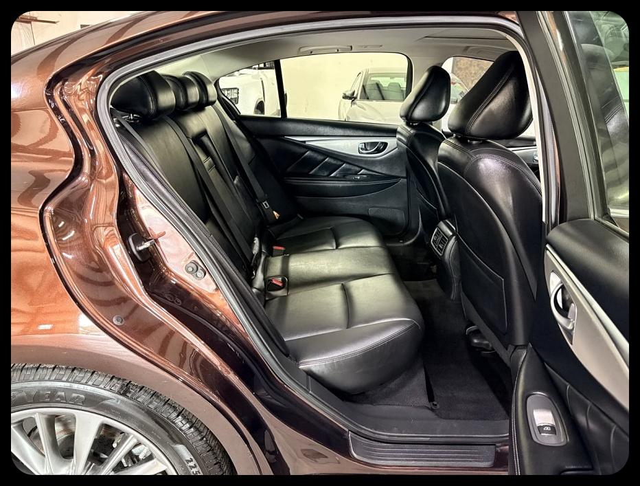 Infiniti Q50 3.0t LUXE 2020