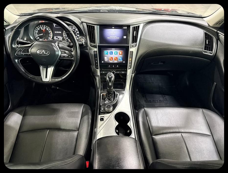 Infiniti Q50 3.0t LUXE 2020