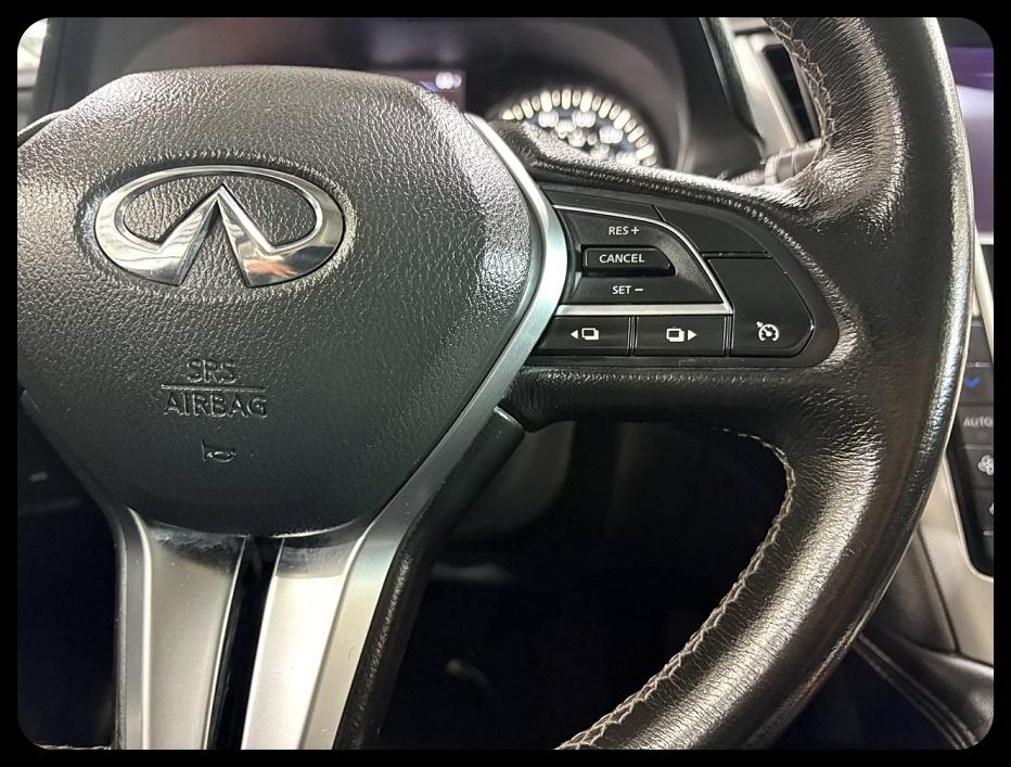 Infiniti Q50 3.0t LUXE 2020