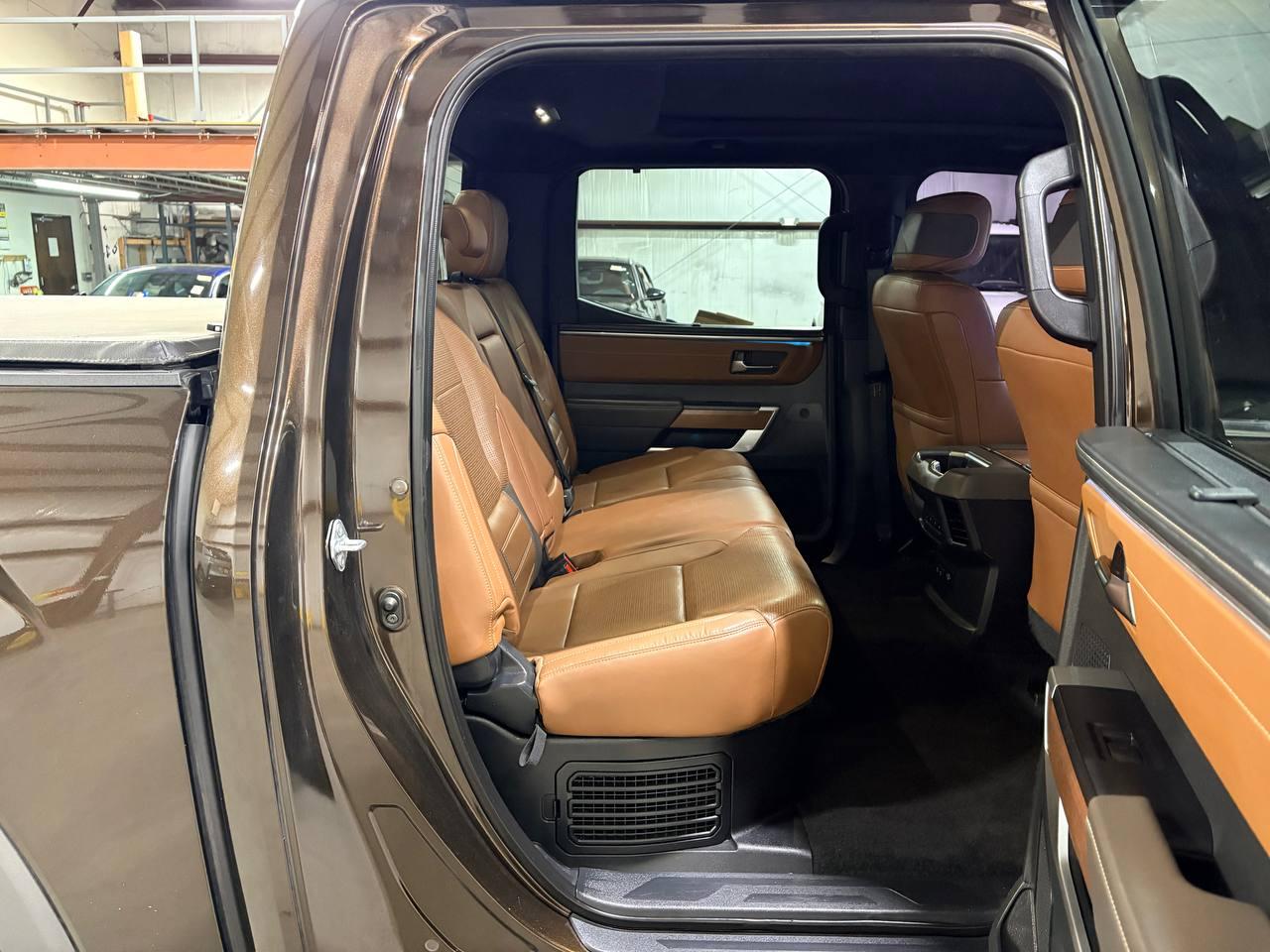 Toyota Tundra  2022