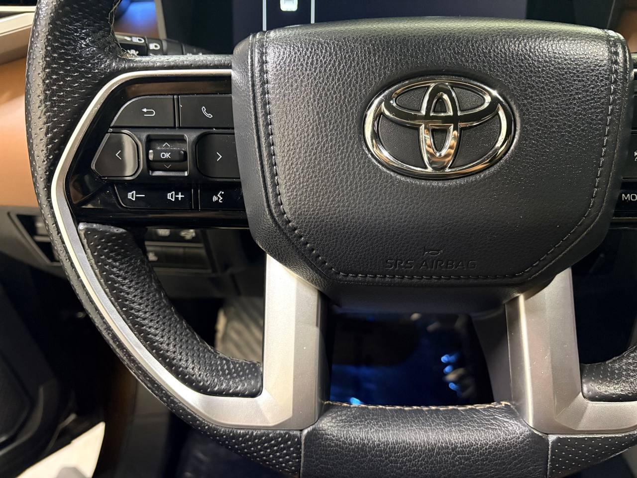 Toyota Tundra  2022