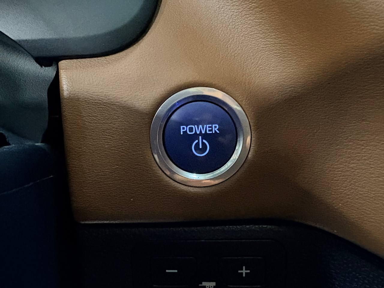 Toyota Tundra  2022