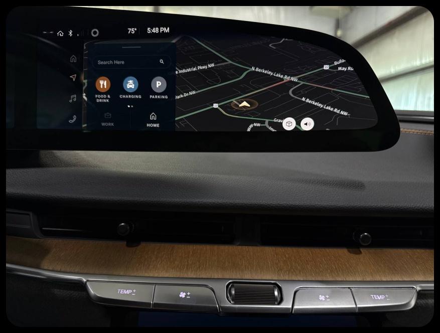 Lucid Air Touring 2024