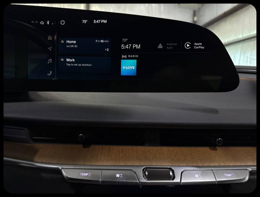 Lucid Air Touring 2024