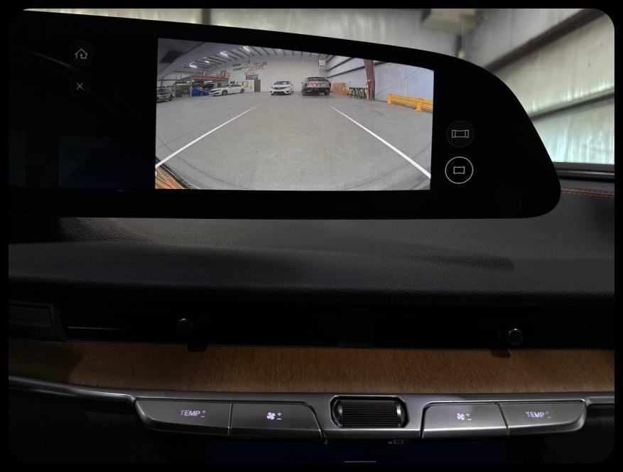 Lucid Air Touring 2024