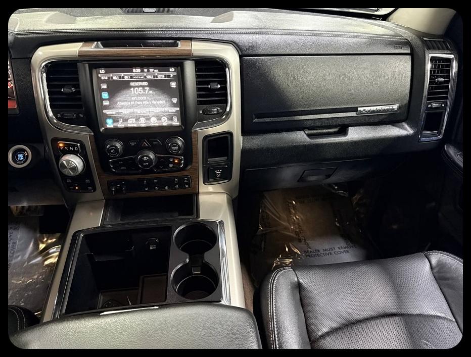 RAM 1500 Laramie Crew Cab 2015