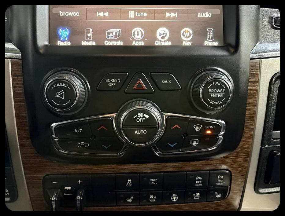 RAM 1500 Laramie Crew Cab 2015