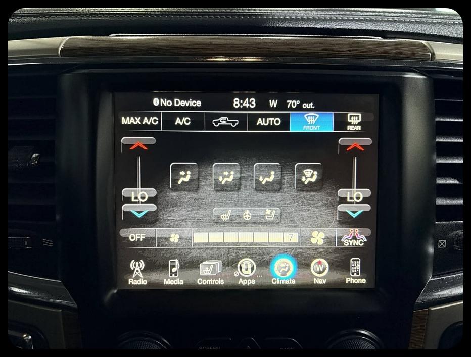 RAM 1500 Laramie Crew Cab 2015