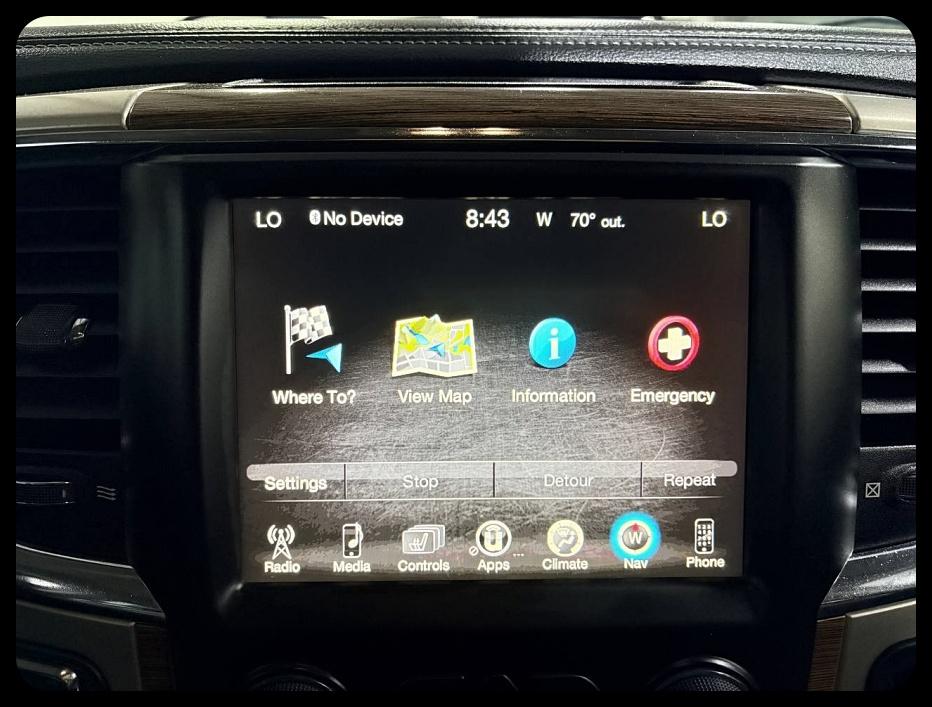 RAM 1500 Laramie Crew Cab 2015