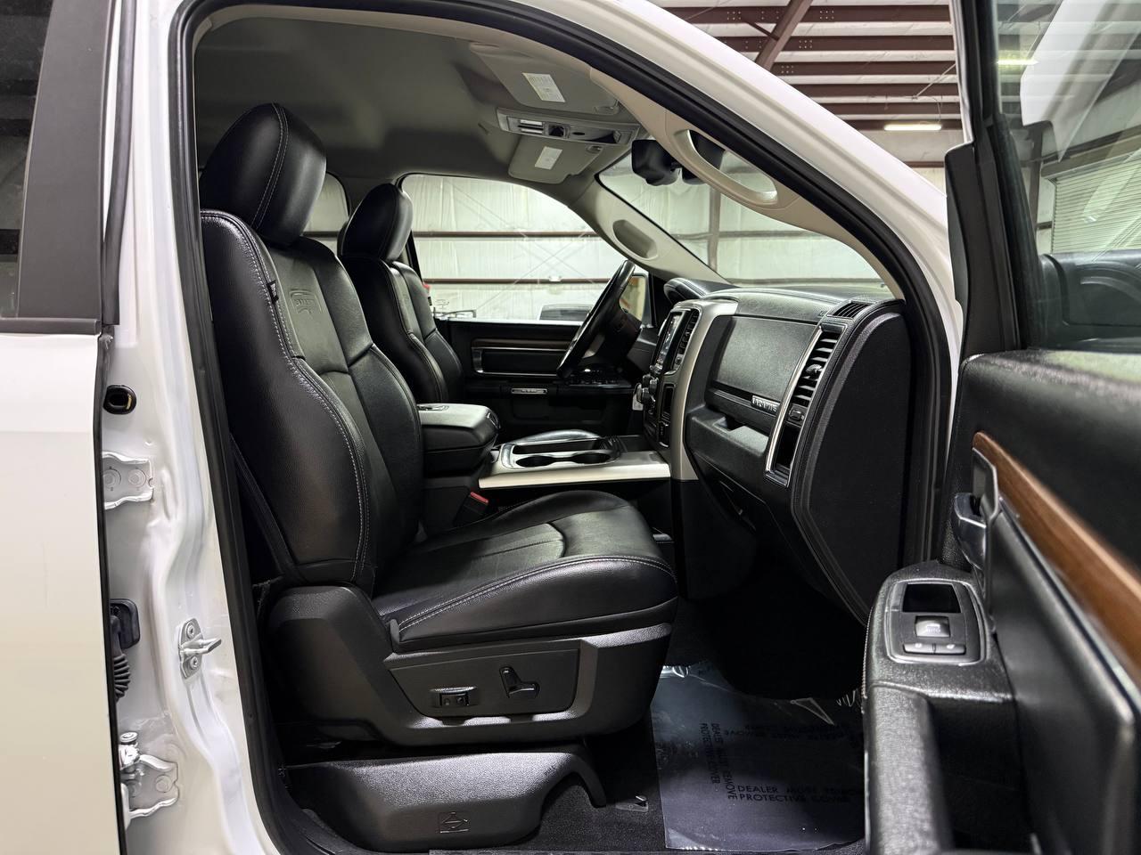 RAM 1500 Laramie Crew Cab 2018